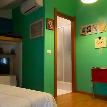 Le Casette Nel Borgo Guest house